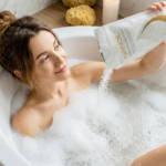 O piele sănătoasă începe cu alegeri simple. Descoperă sarea de baie Nanoil de la Marea Moartă!